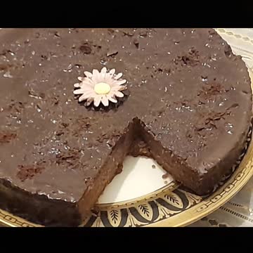Enjoy Chocolate Cake