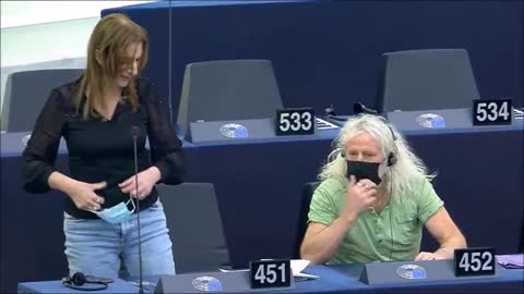 MEP Clare Daly: The EU's feigning of sympathy for Ukraine makes me sick.