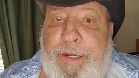 C-in-C says we are on brink of armagedon and goes on vacation!!! Did JFK do that?