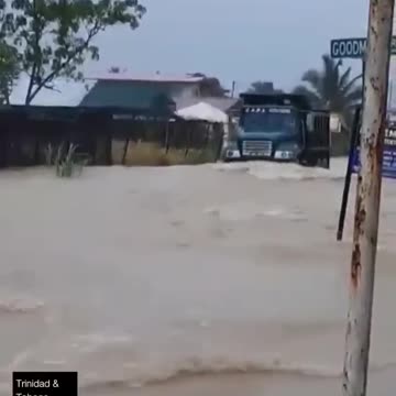 Tropical THUNDERSTORMS Flood Trinidad & Tobago