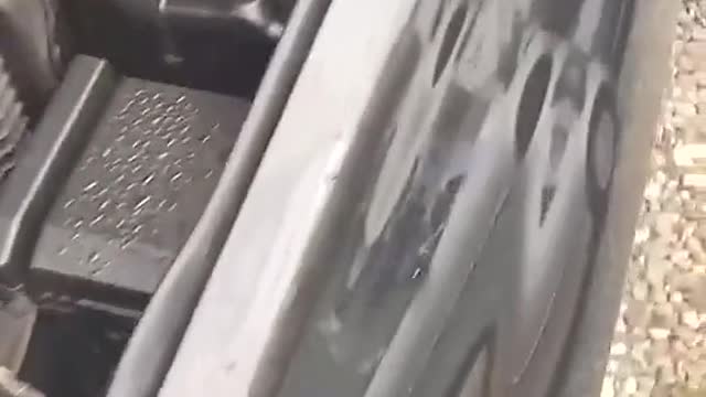 What's wrong with the engine noise?