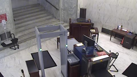 3091RHOBGRLowerIndepAveDoor_2021-01-06_13h40min02s337ms.mp4