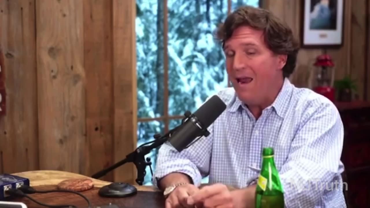 Tucker Carlson - The United States could Arrest him on if he asked Putin the Wrong Questions