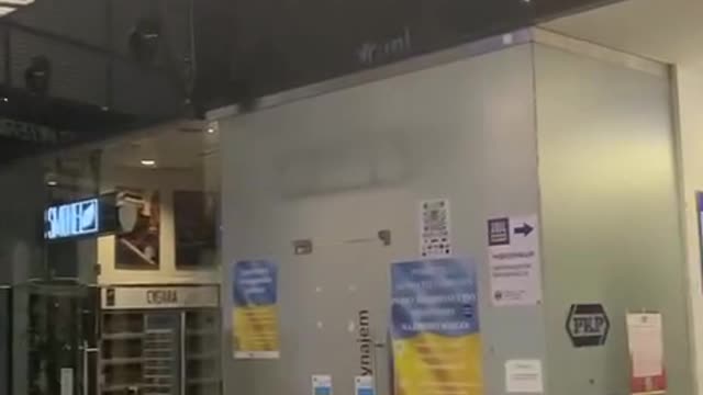 Ve Varšavě se zavírají střediska pro ukrajinské uprchlíky