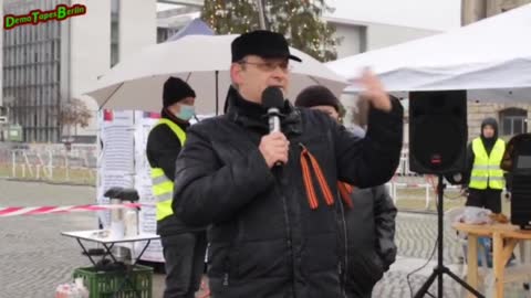 19.12.21 Weihnaxxxspezial am Reichstag Part1 (Sawsan Chebli, Charlotte Würdig usw.) Rüdiger Hoffmann