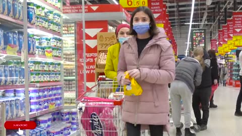 🔥STEALING PEOPLES GROCERIES - PRANK 😲