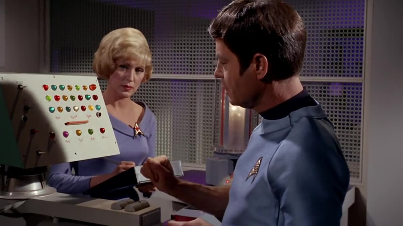 Star Trek S03E13 Elaan Of Troyius