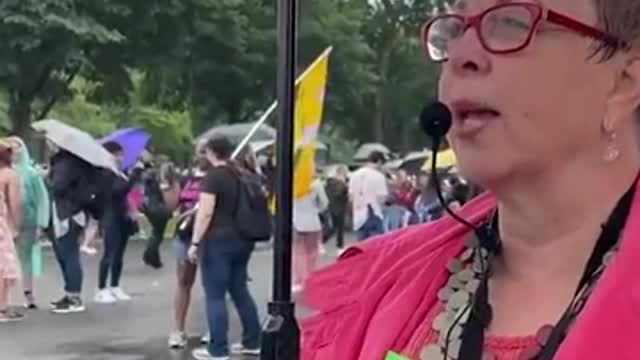 Pro-Abortion Protester Yells ‘Regulate Ejaculations’ in Front of the Supreme Court