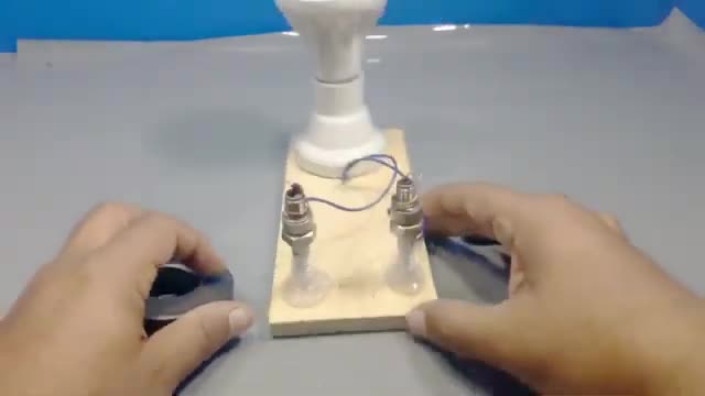 Wireless Free Energy Device for Lights _ DIY Science Experiments