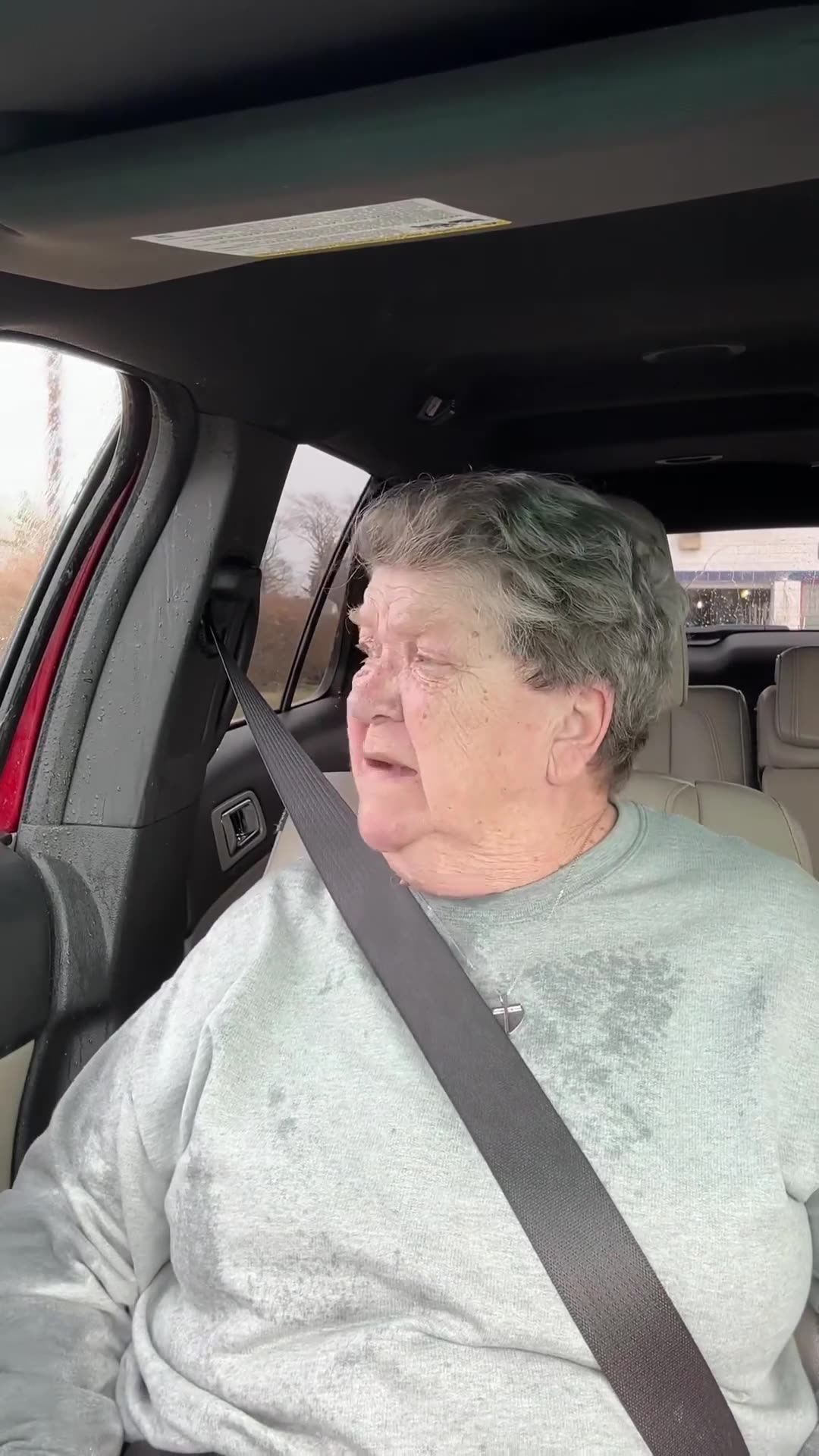 CAR WASH PRANK ON GRANDMA! 👵🏼🚗💦