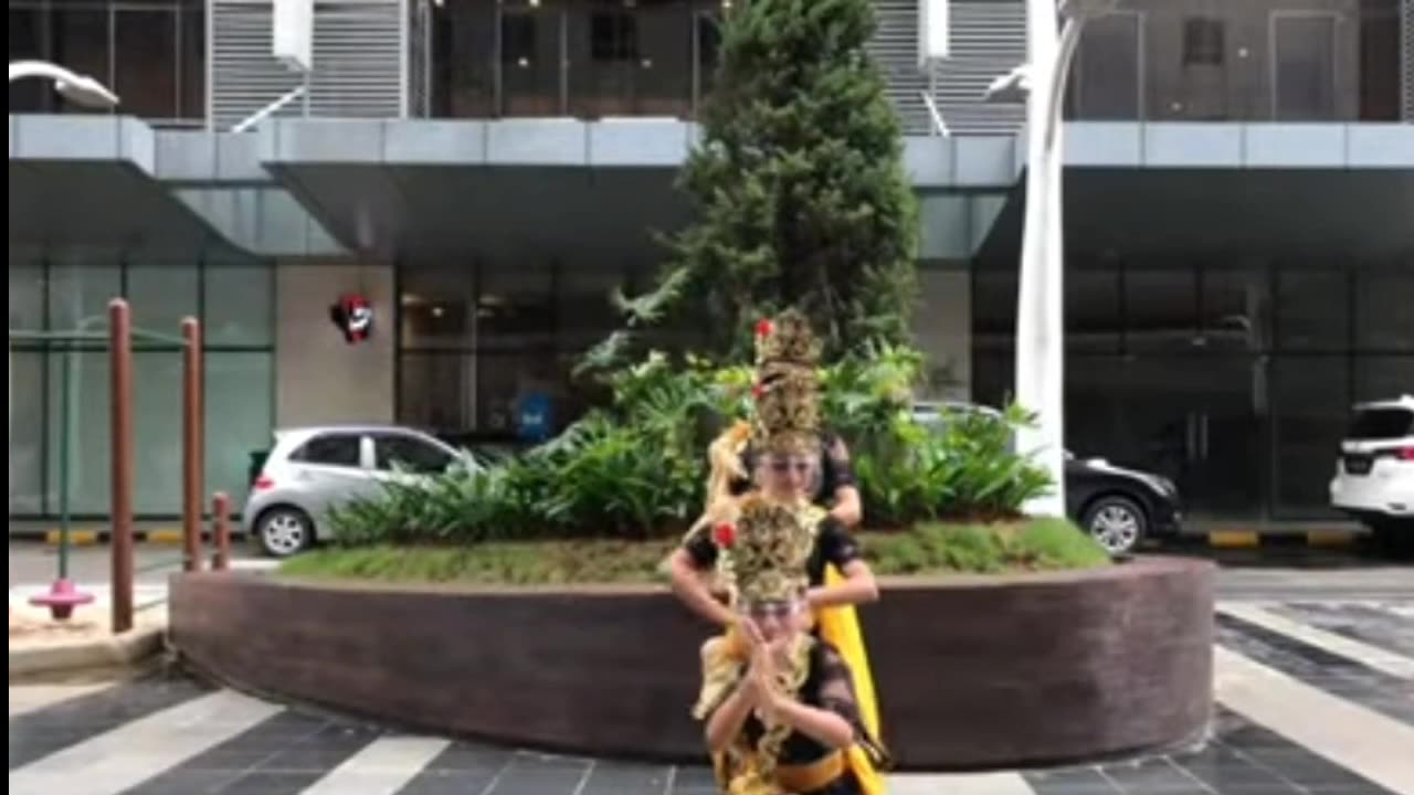 Jaipong traditional dance from West Java, Indonesia