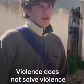 ISRAELI TEEN REFUSES TO SLAUGHTER GAZANS - GOES TO JAIL!