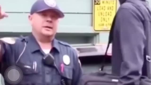 Police man got played