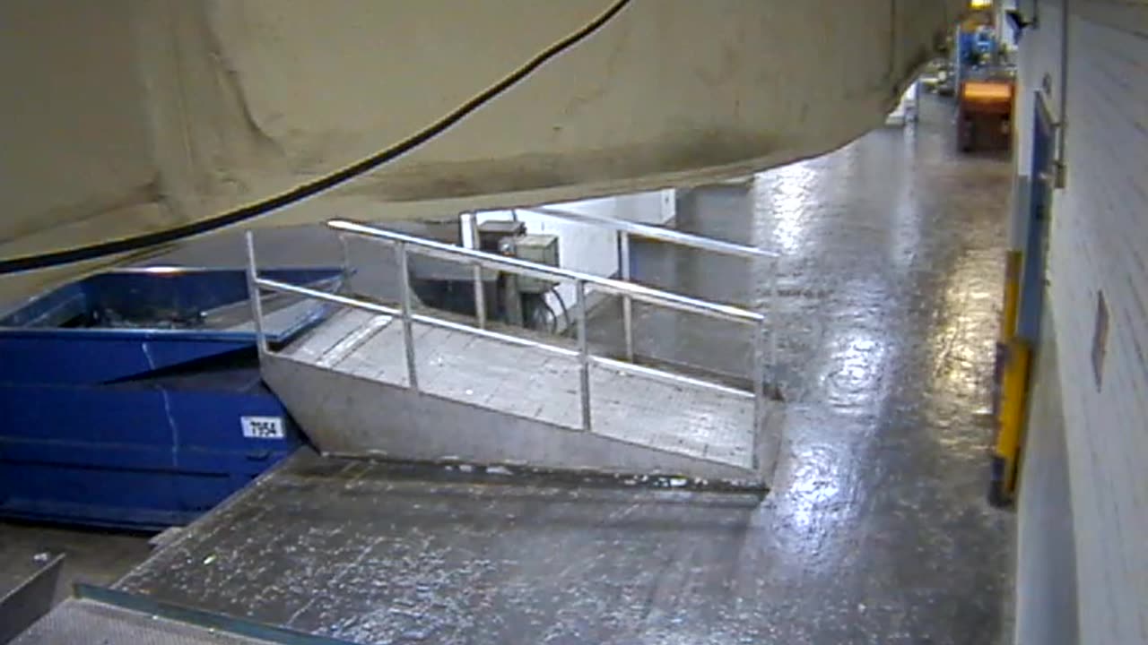 3803FHOBBALoadingDock_2021-01-05_18h40min01s153ms.mp4