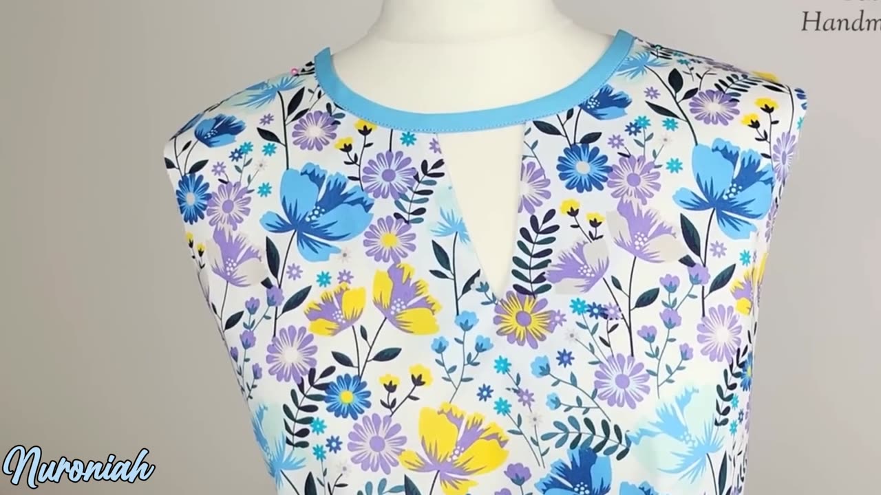 The easiest techniques to sew beautiful V-Neckline with bias tape - Sewing Tips and Tricks