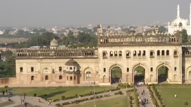 Indias famous place "BHOOL BHULAIYA".LUCKNOW FAMOUS PLACE