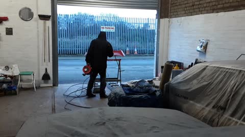 Spoiler getting painted in time lapse