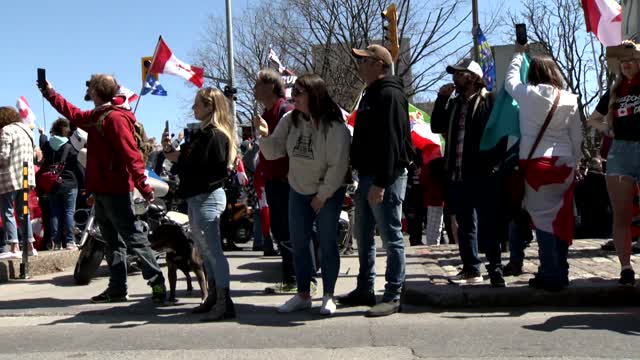 Chants of “freedom” in Ottawa as “Rolling Thunder” motorcycle convoy enters nation’s capital
