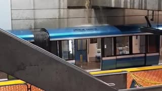 A Water Pipe Broke In Lionel-Groulx Metro & Caused A 'Waterfall' (VIDEO)