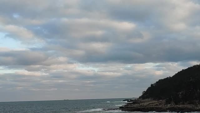 The windy horizon along the Busan Beach.