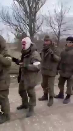 Russian soldiers have been captured by Ukrainian soldiers
