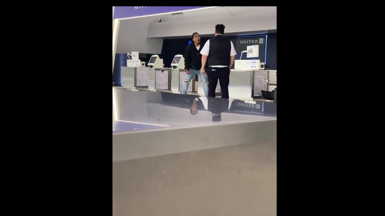 Man Has Conflict With Airport Staff