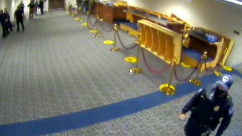 1476HSOB02SH211Hallway_2021-01-06_16h20min01s360ms.mp4