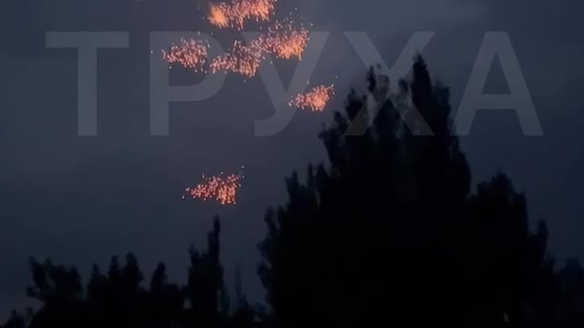 Ukraine War - Russian forces giving a firework show