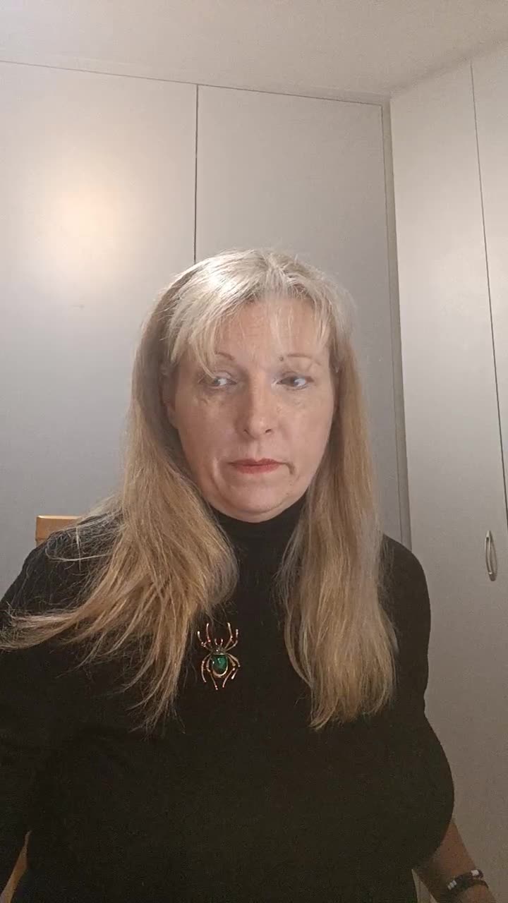 VIROLOGIE JE PSEUDOVĚDA - Lenka Tarabová 11.12.2023