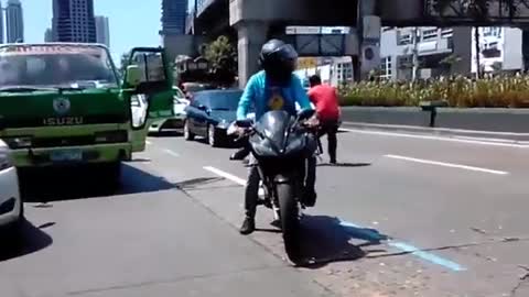 ROAD RAGE VIDEOS 12 - Philippines CCTV & DASH CAM Spotted - PINOYVIRALVIDEOS