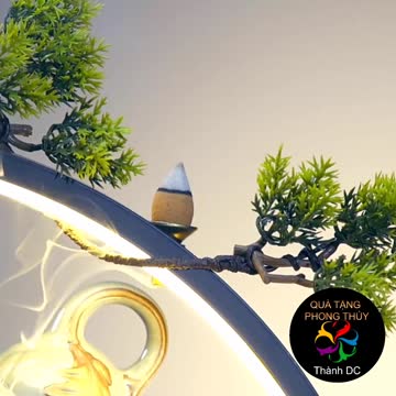 Agarwood smoke waterfall flows backwards