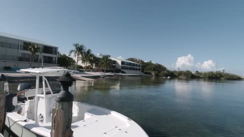 EXECUTIVE BAY CLUB, TOWNHOUSE LIVING IN THE FLORIDA KEYS