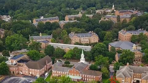 4 THINGS TO DO WHILE. VISITING "WILLIAMSBURG" VIRGINIA