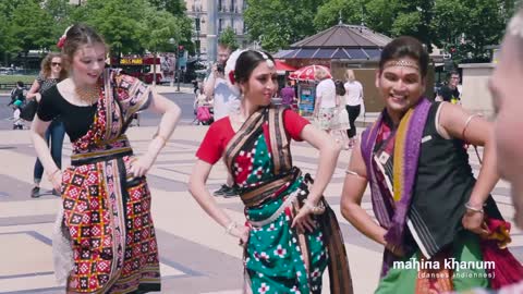 Sambalpuri dance at the Eiffel Tower (Paris, France) | Rasarkeli Bo