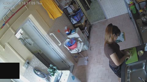 kitchen day n night 20220310