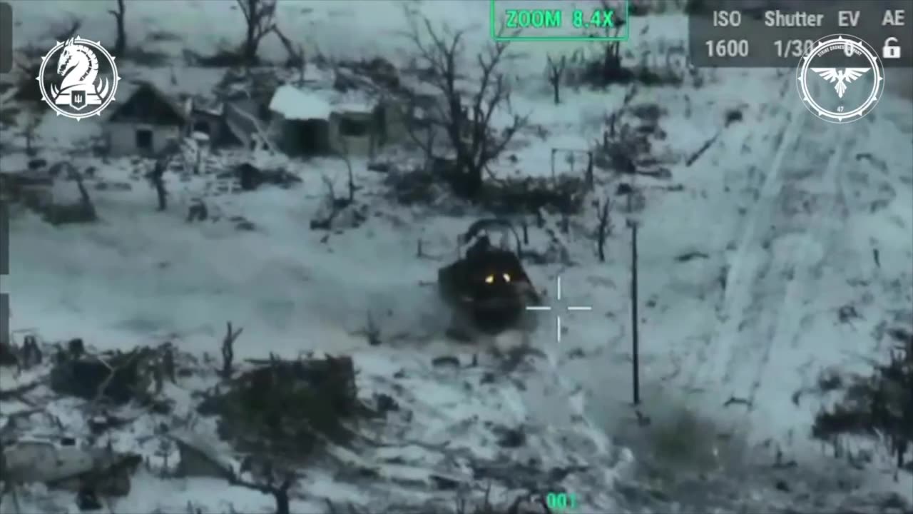 Ukrainian Bradley Fires on Russian T90 Tank at Point Blank Range