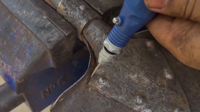 Restoring a WWII Thai Military Shovel Part 11: Restoring is a bit of a pain.