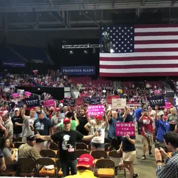 Aerosmith's "Livin' on the Edge" Being Played At Trump Rally