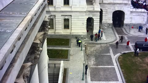 0951USCSRFEastRoof_2021-01-06_15h20min00s943ms.mp4