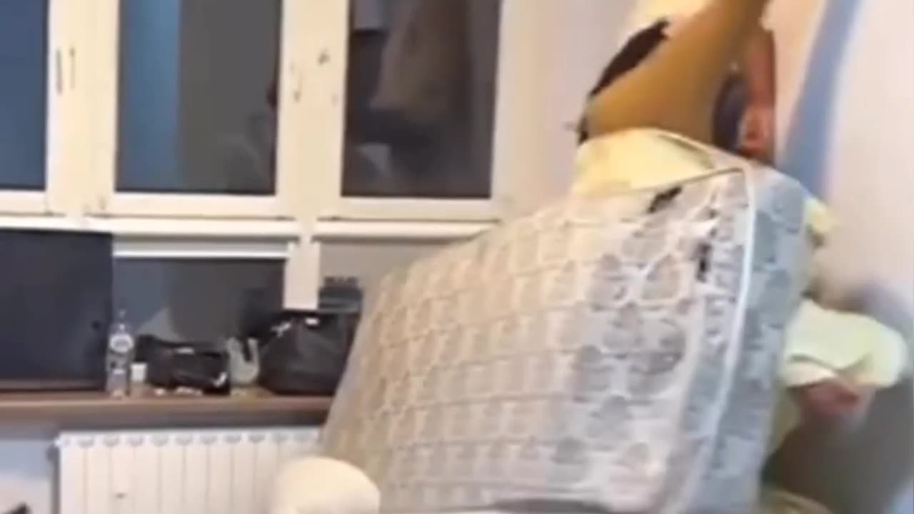I can't stop laughing 🤣 #Prank #viral #reels