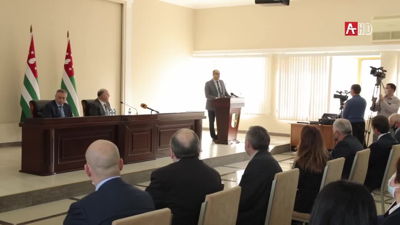 Беслан Барателия о проблеме выдачи пенсий в Абхазии - 03.02.2021