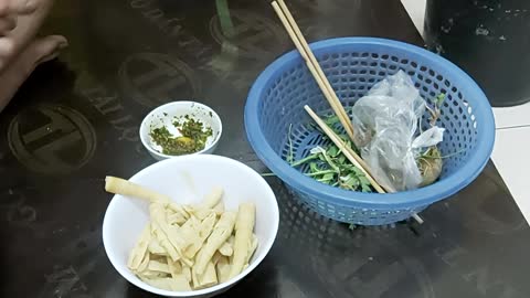 boiled bamboo shoots
