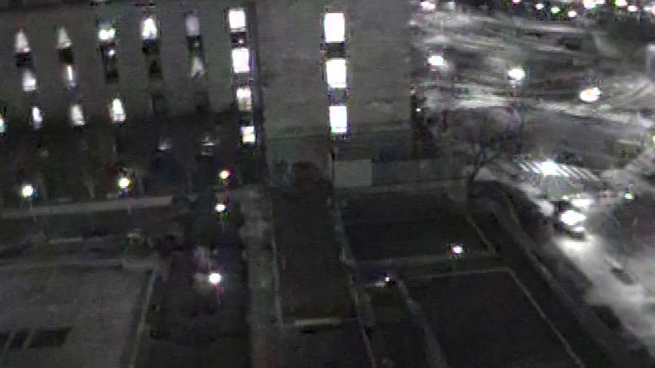 3108RHOBRFNorthwestRoofCourtyard_2021-01-06_19h35min15s867ms.mp4