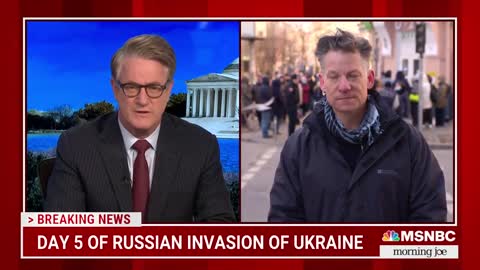 Kyiv Residents Flock To Stores As Weekend Curfew Temporarily Relaxed