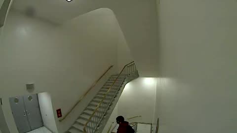 3154RHOB03Stair5_2021-01-05_18h20min03s447ms.mp4