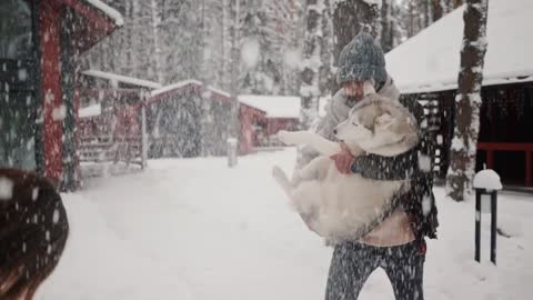 dog running in the snow