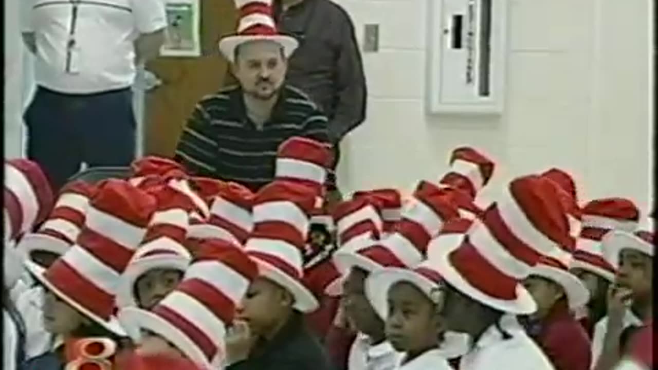 March 3, 2008 - Students at Wendell Phillips Elementary Join in 'Read Across America Day'