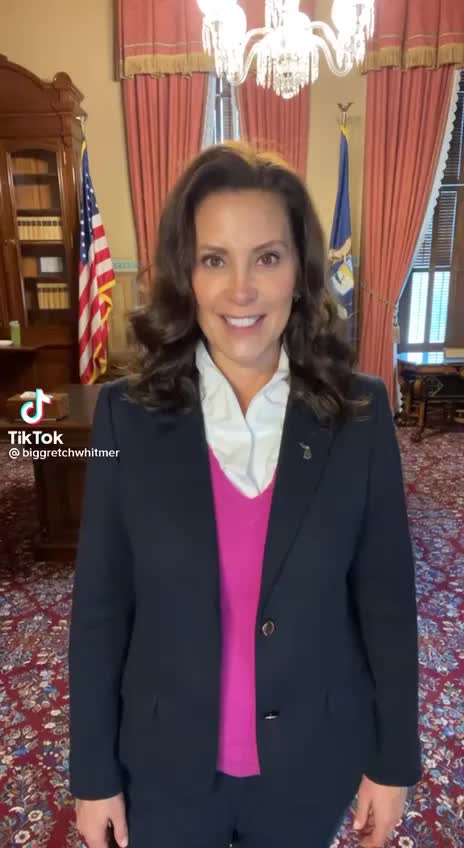 Fighting for the tampons?! 😅😂🤣