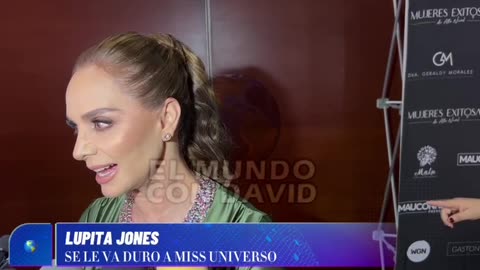 #lupitajones Dice Por Tener Los Ojos Cafés, Azules, O El Cabello Rubio O Negro, Me Parece Absurdo.