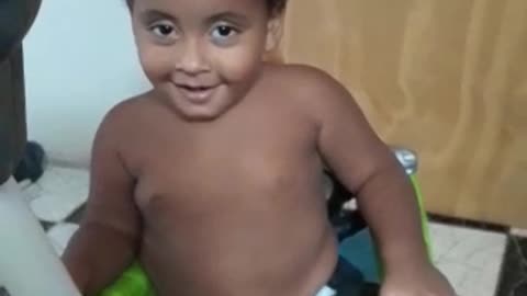 cansei de brincar, quero mimi😴😴😴